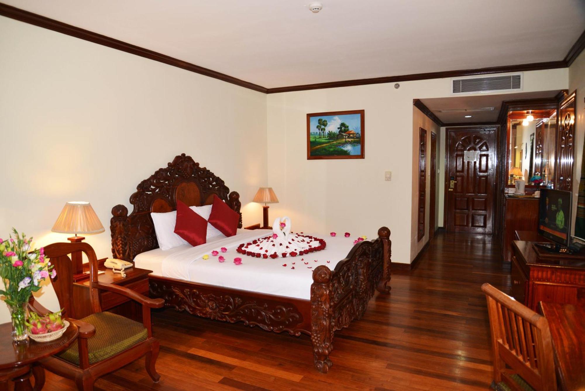 Angkor Paradise Hotel Сіємреап Екстер'єр фото