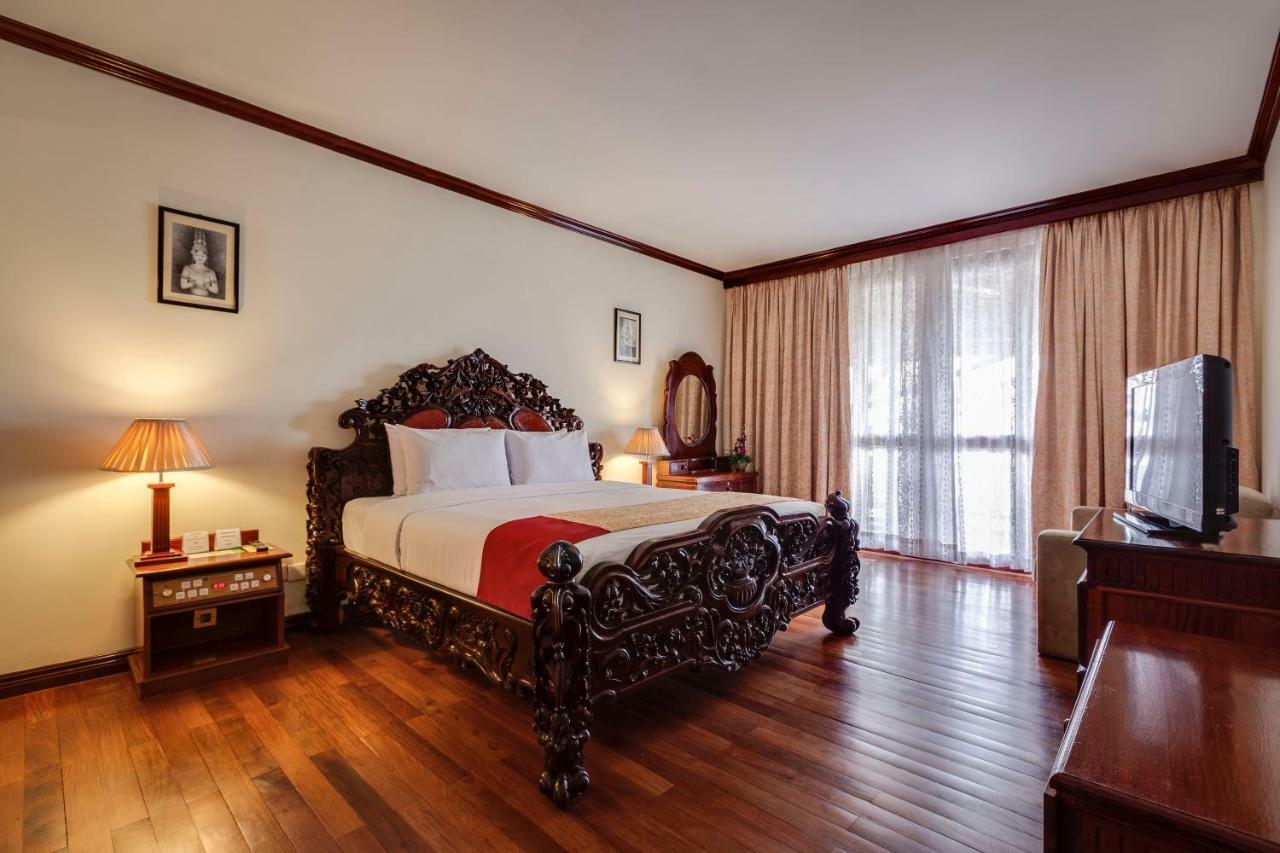 Angkor Paradise Hotel Сіємреап Екстер'єр фото